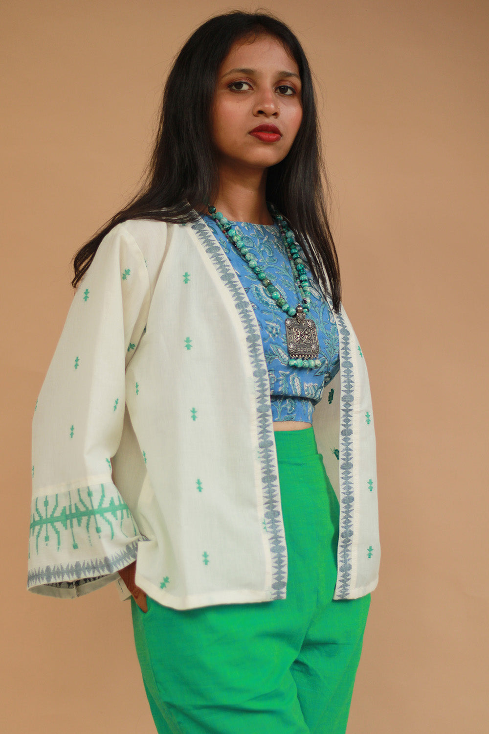 Raahat | Light Jacket | Jamdani | White with Green