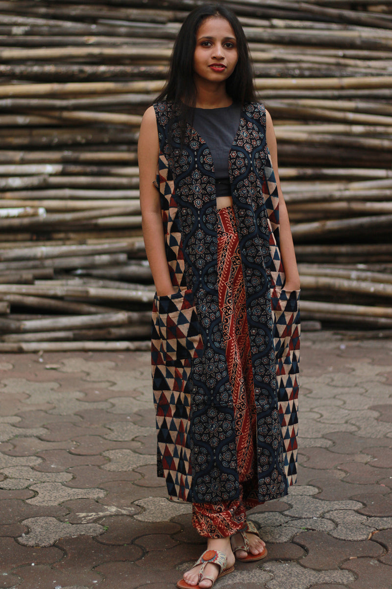 Dohra | Reversible Jacket | Rust Stripes / Blue Universe Ajrakh