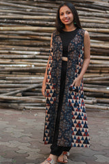 Dohra | Reversible Jacket | Rust Stripes / Blue Universe Ajrakh