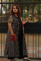 Dohra | Reversible Jacket | | Rust Pine Ajrakh / Noir Floral Ajrakh