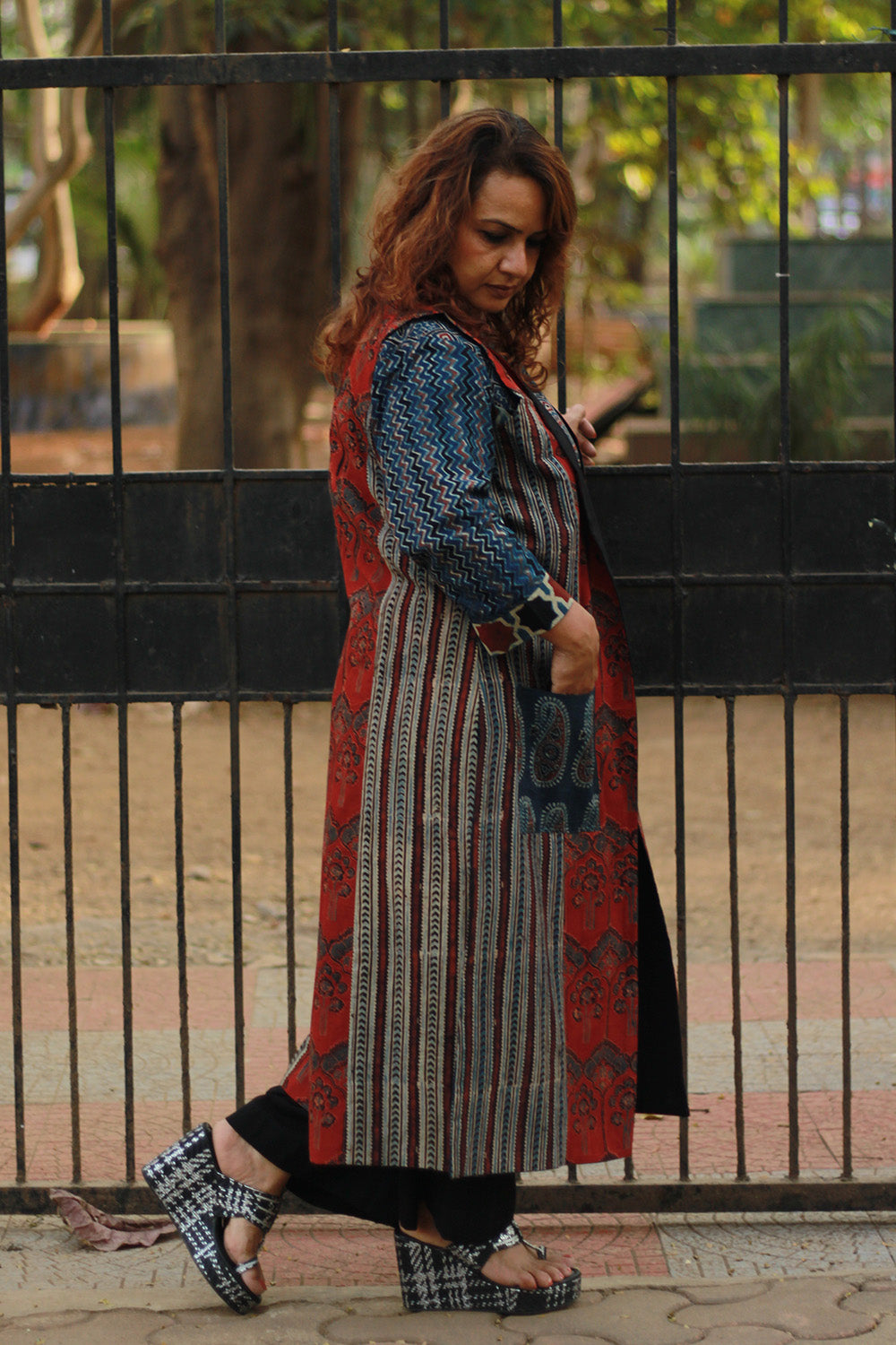 Dohra | Reversible Jacket | Blue Booti Ajrakh /  Noir Stripes Ajrakh