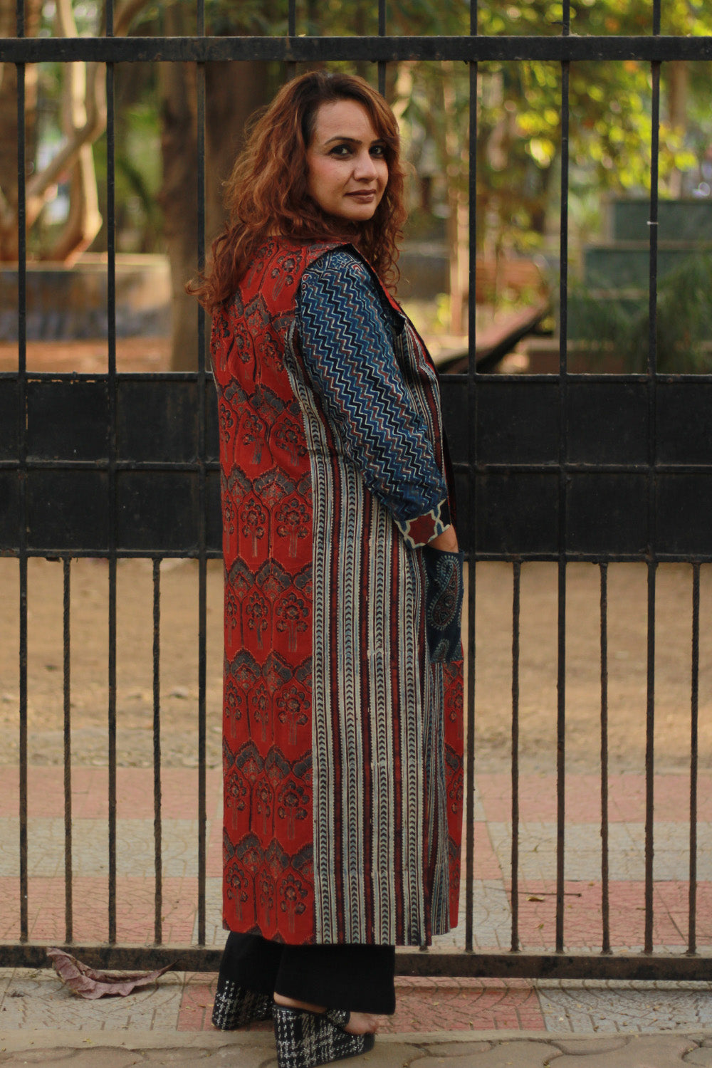 Dohra | Reversible Jacket | Blue Booti Ajrakh /  Noir Stripes Ajrakh