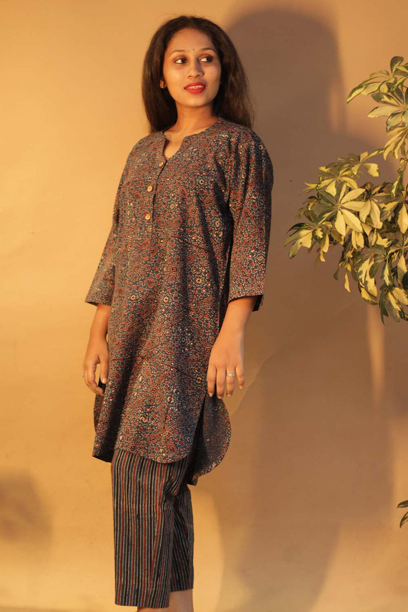 Short Kurta | Navy Universe