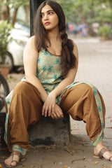 Geet | Dhoti Kurta Co-Ord Set  | Sea Foam Green Sanganeri