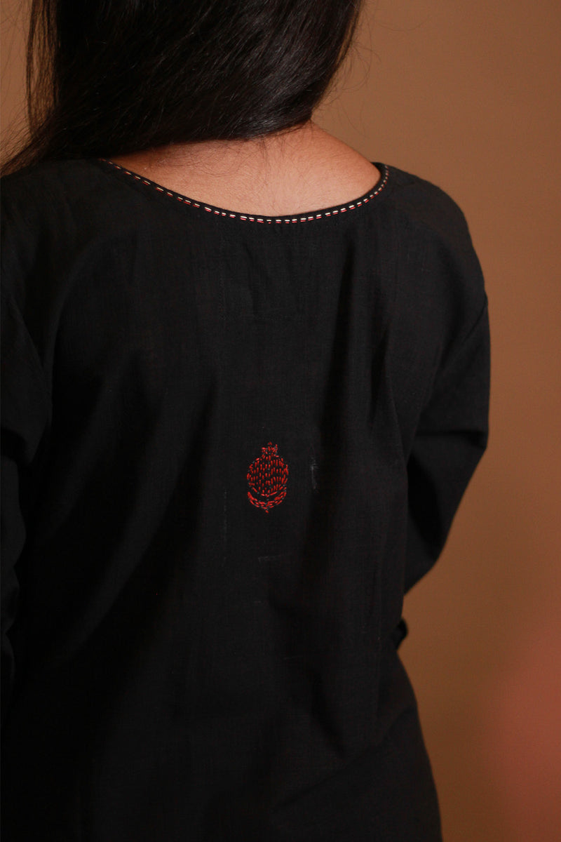 Riya | Embroidered Cotton Kurta | Black