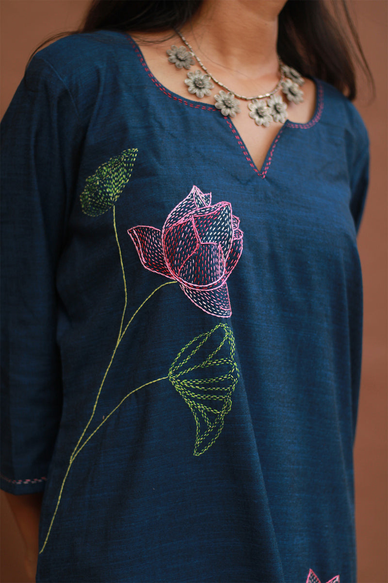 Saroj | Riya | Embroidered Cotton Kurta | Blue