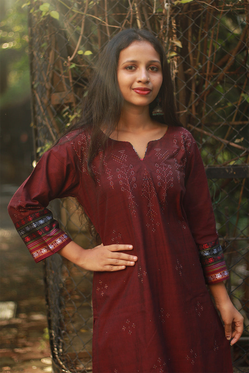 Daana | Tangaliya Kurta | Maroon With Khunn