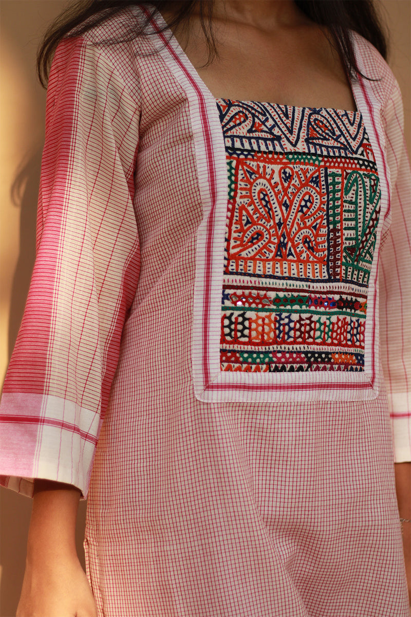 Banjari | Patteda Anchu Kurta | Blush with Embroidery