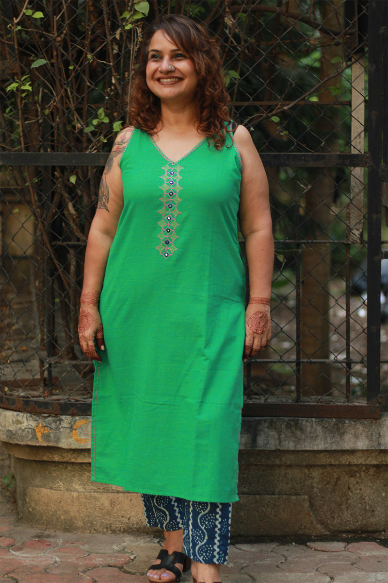 Riya | Sleeveless Embroidered Cotton Kurta | Teal