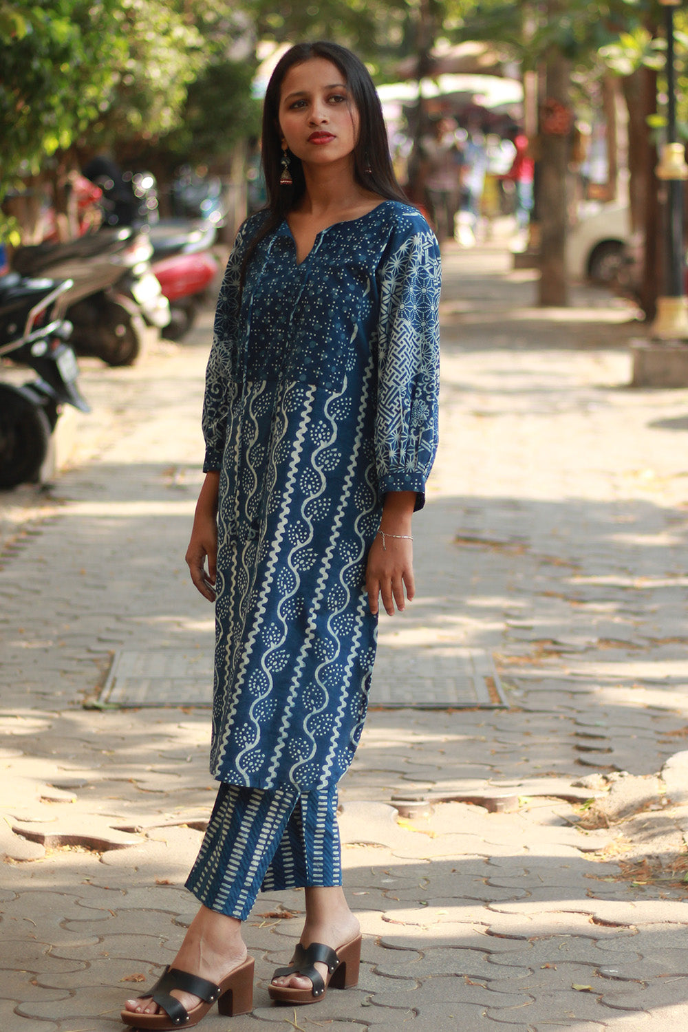Saanjh | Long Kurta | Indigo Medley
