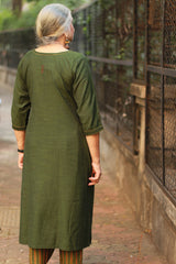 Riya | Embroidered Cotton Kurta | Green
