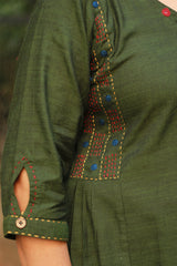 Riya | Embroidered Cotton Kurta | Green