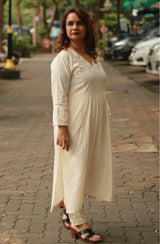 Shishej | Kurta With Mirrorwork | Ivory
