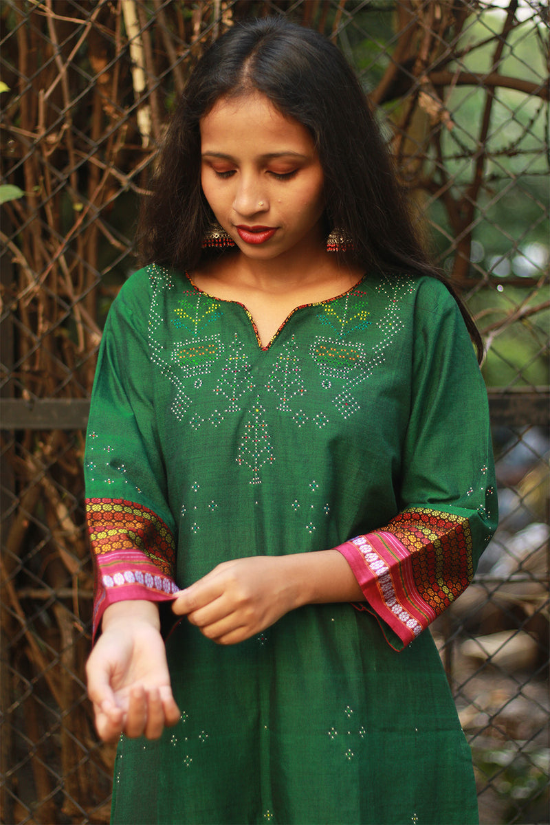 Daana | Tangaliya Kurta | Green with Multicolour Khunn
