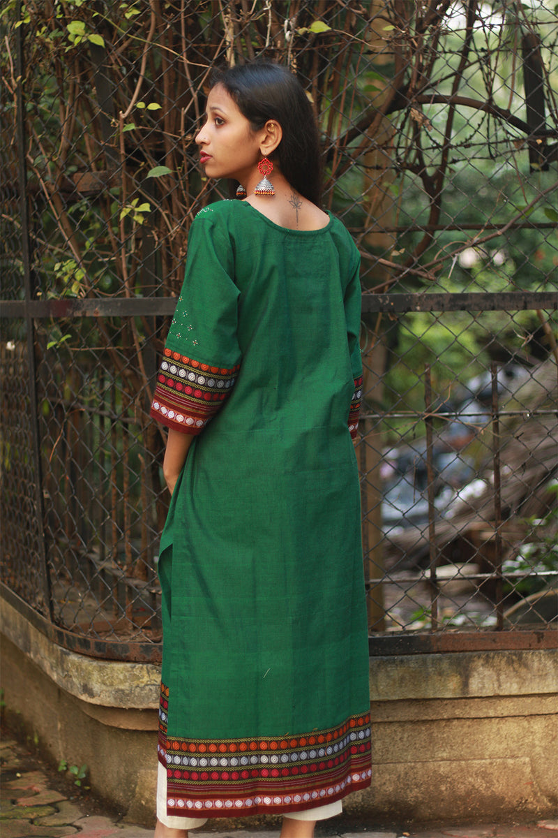Daana | Tangaliya Kurta | Green with Multicolour Khunn