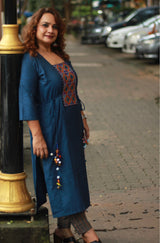 Taam Jhaam | Kurta with Tassels | Blue
