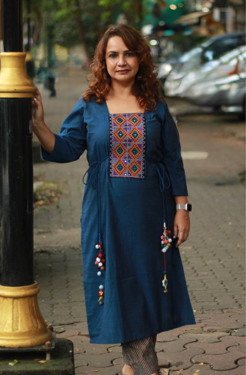 Taam Jhaam | Kurta with Tassels | Blue