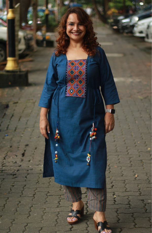 Taam Jhaam | Kurta with Tassels | Blue