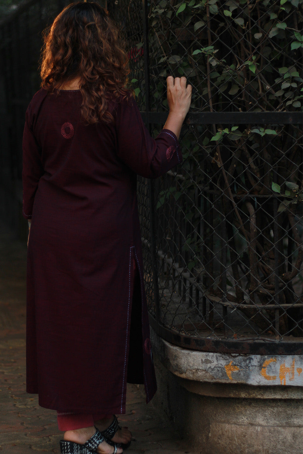 Riya | Embroidered Cotton Kurta | Wine