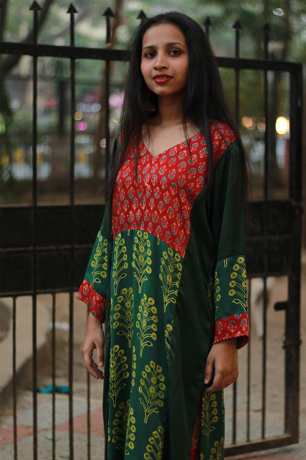 Sahaj | Modal Silk Kurta | Green Booti Ajrakh