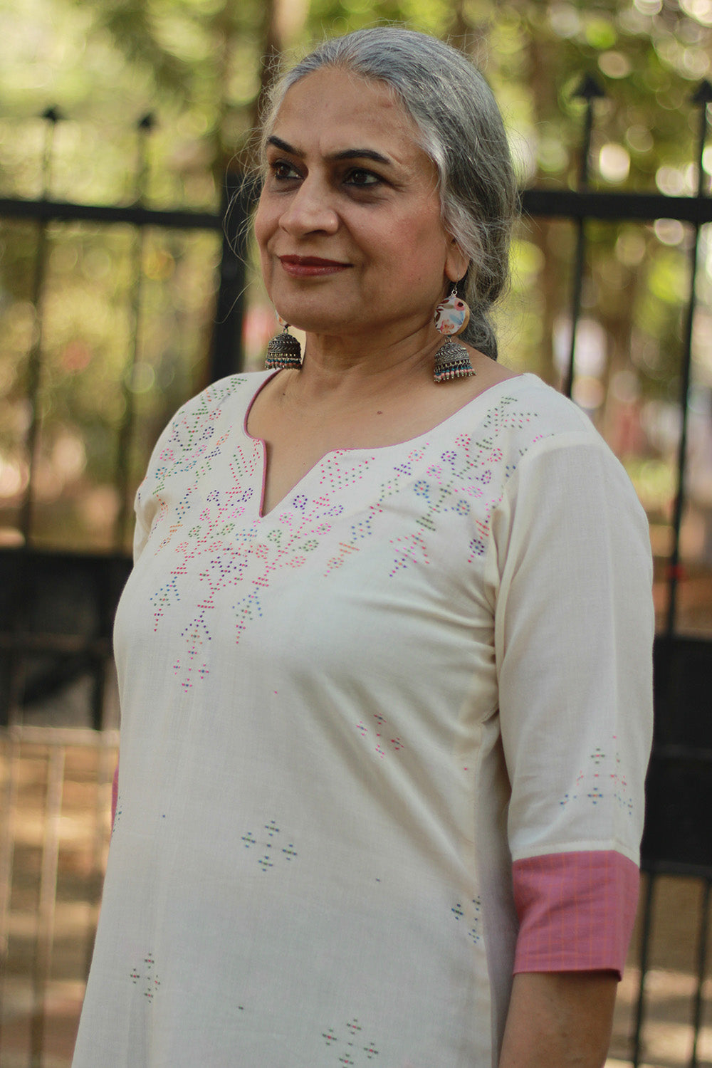 Daana | Tangaliya Kurta | Ivory with Peach