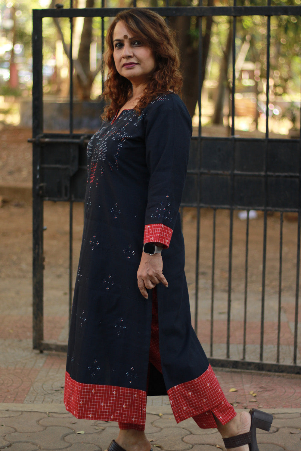 Daana | Tangaliya Kurta | Blue with Rouge Checks