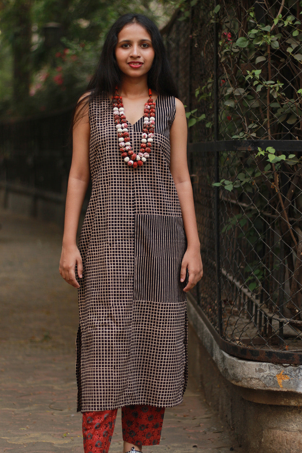 Dhaariyan | Sleeveless Long Kurta | Noir Stripes Ajrakh