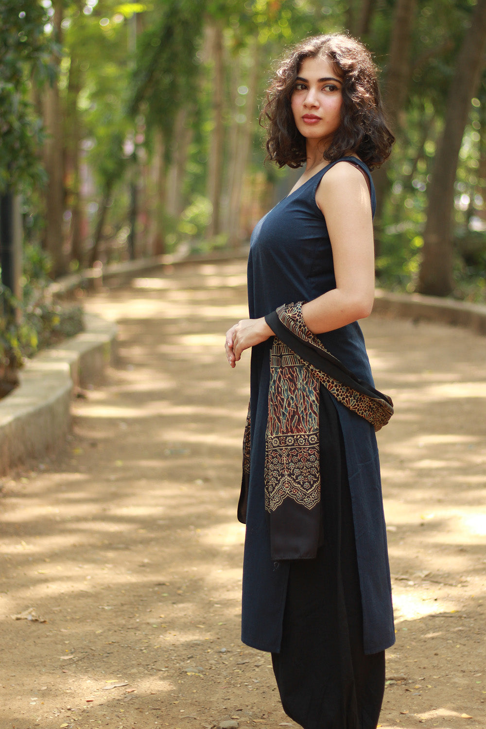 Sleeveless Cotton Kurta | Navy Blue