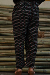 Ravina | Slim Pants | Noir Sanganeri