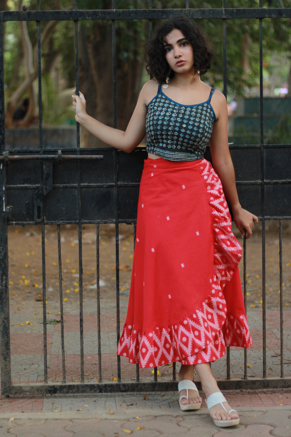 Kirgiti | Stretchable 
Blouse / Crop Top | Grey-Blue Buta and Striped 
Dabu