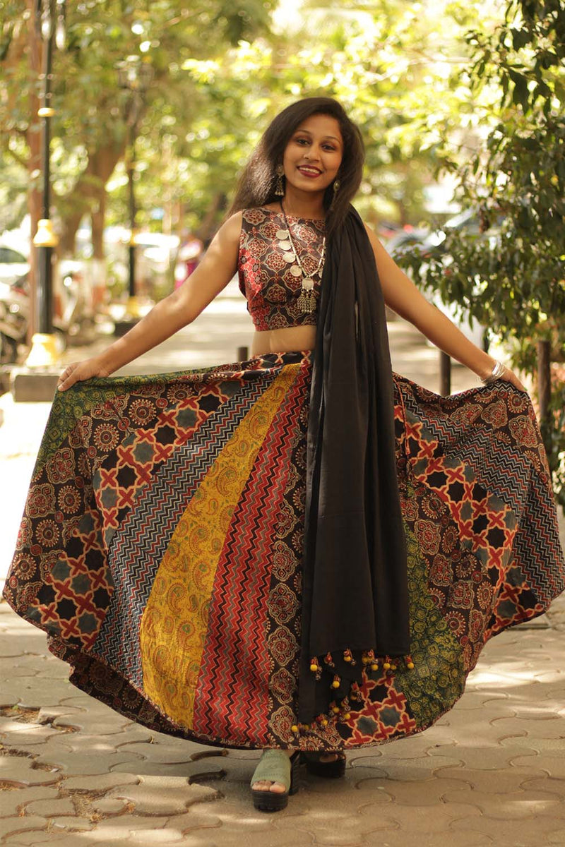 Viharini Kali Skirt- Ajrakh Medley