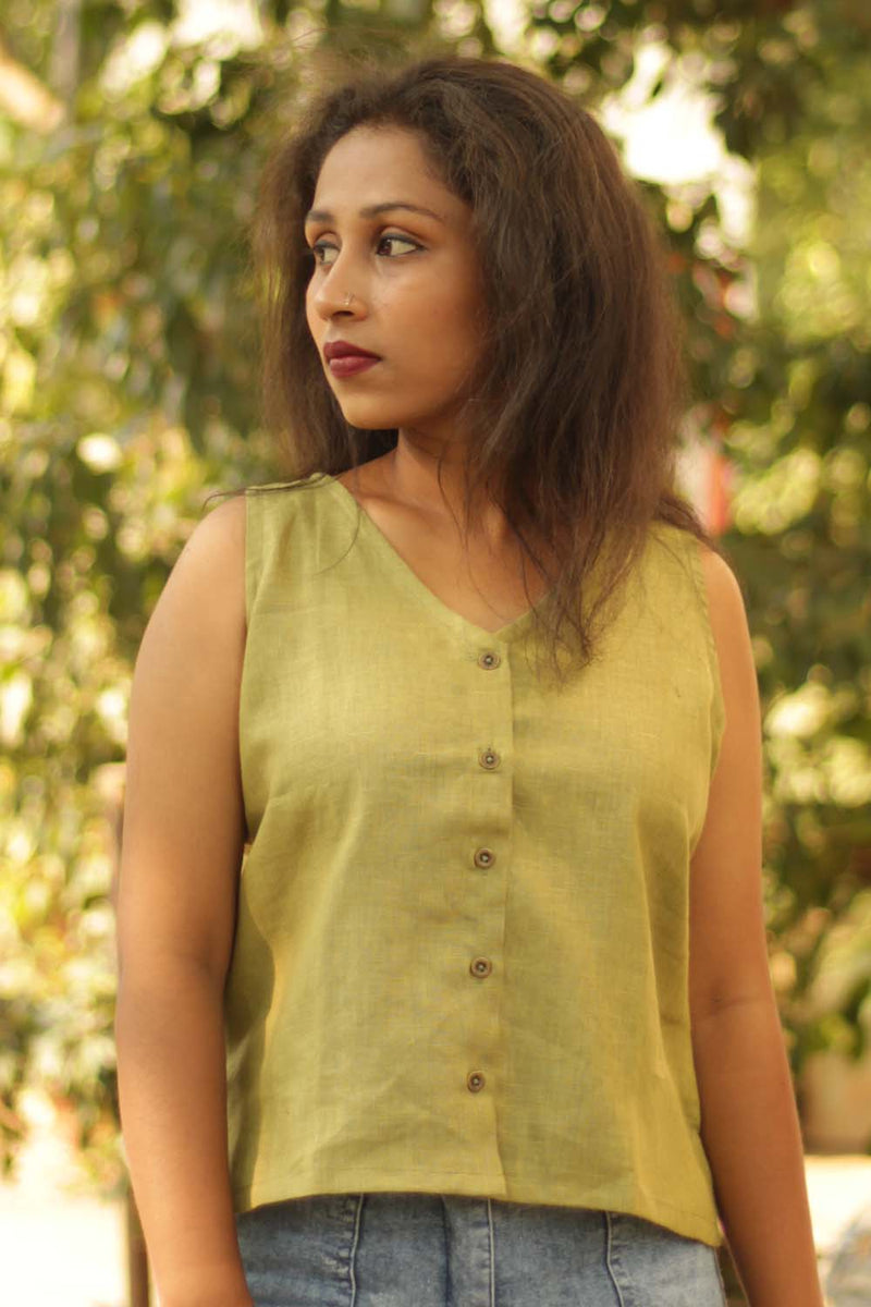 Linen Buttoned Vest | Green