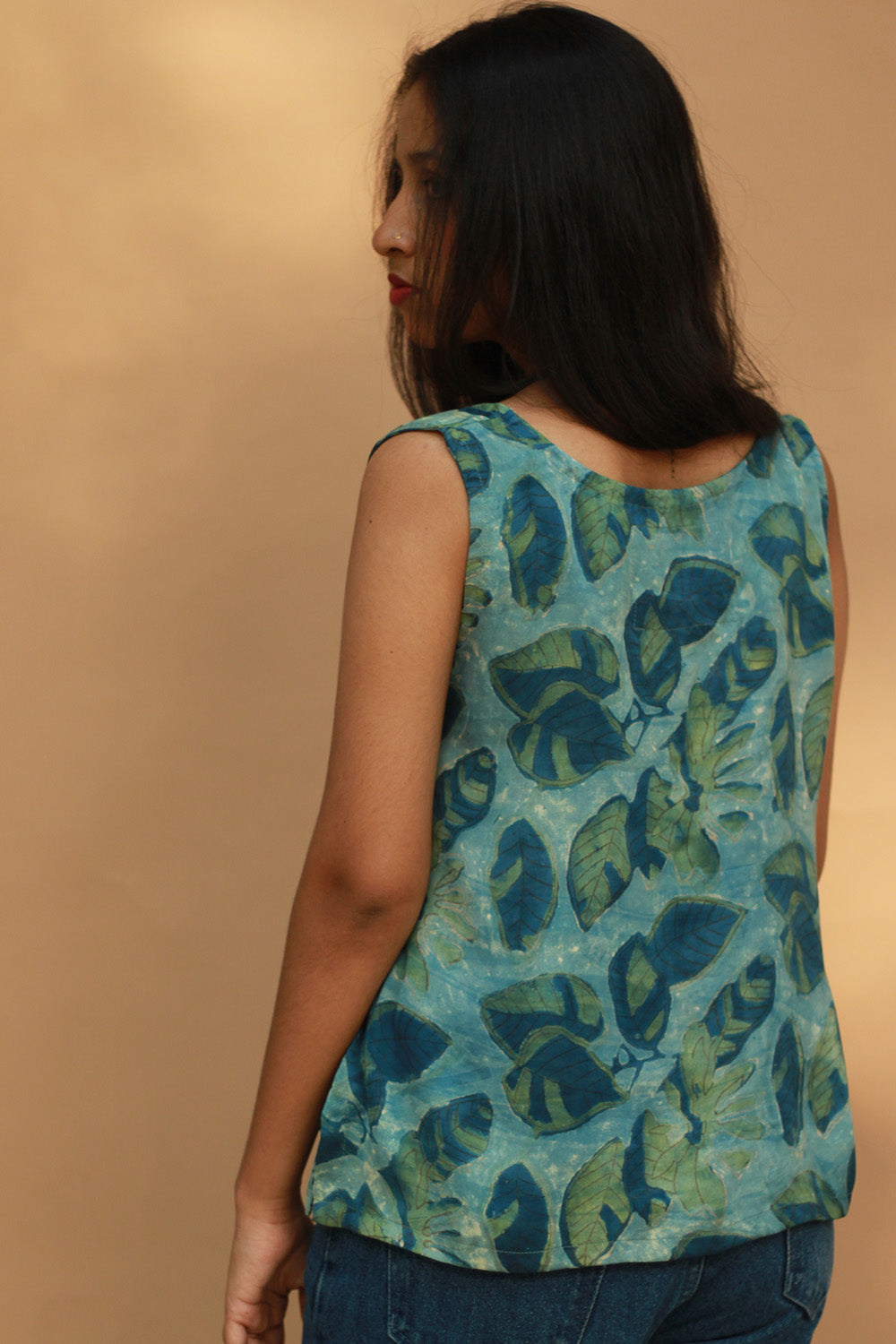 Front Buttoned Vest | Modal Silk | Cyan Leaves Vanaspati