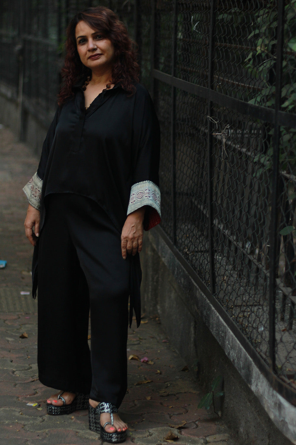 Banarasi Taarini | Collared Kaftan Top | Modal Silk | Noir