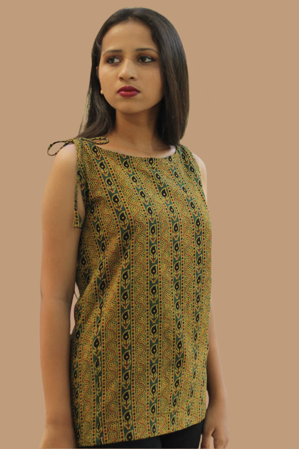 Chanchal | Dori Top | Green & Yellow Abstract Stripes Ajrakh