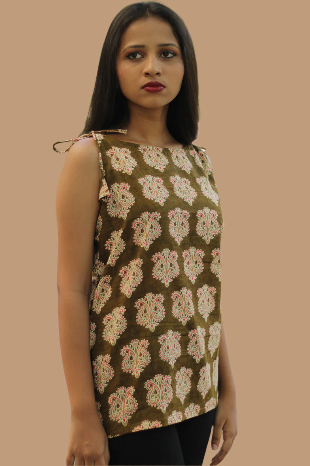 Chanchal | Dori Top | Green Floral Kairi Bagru