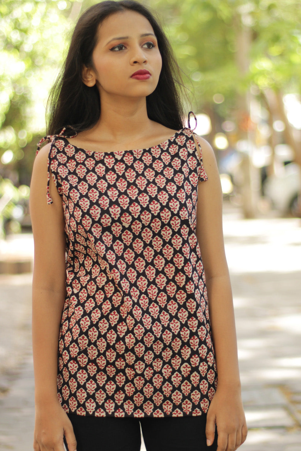 Chanchal | Dori Top | Noir Bagh
