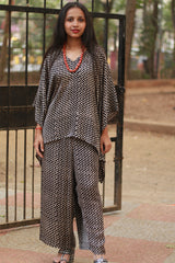 Taarini | Modal Silk Kaftan Top | Noir Chevron