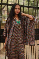 Taarini | Modal Silk Kaftan Top | Tan Hexagon