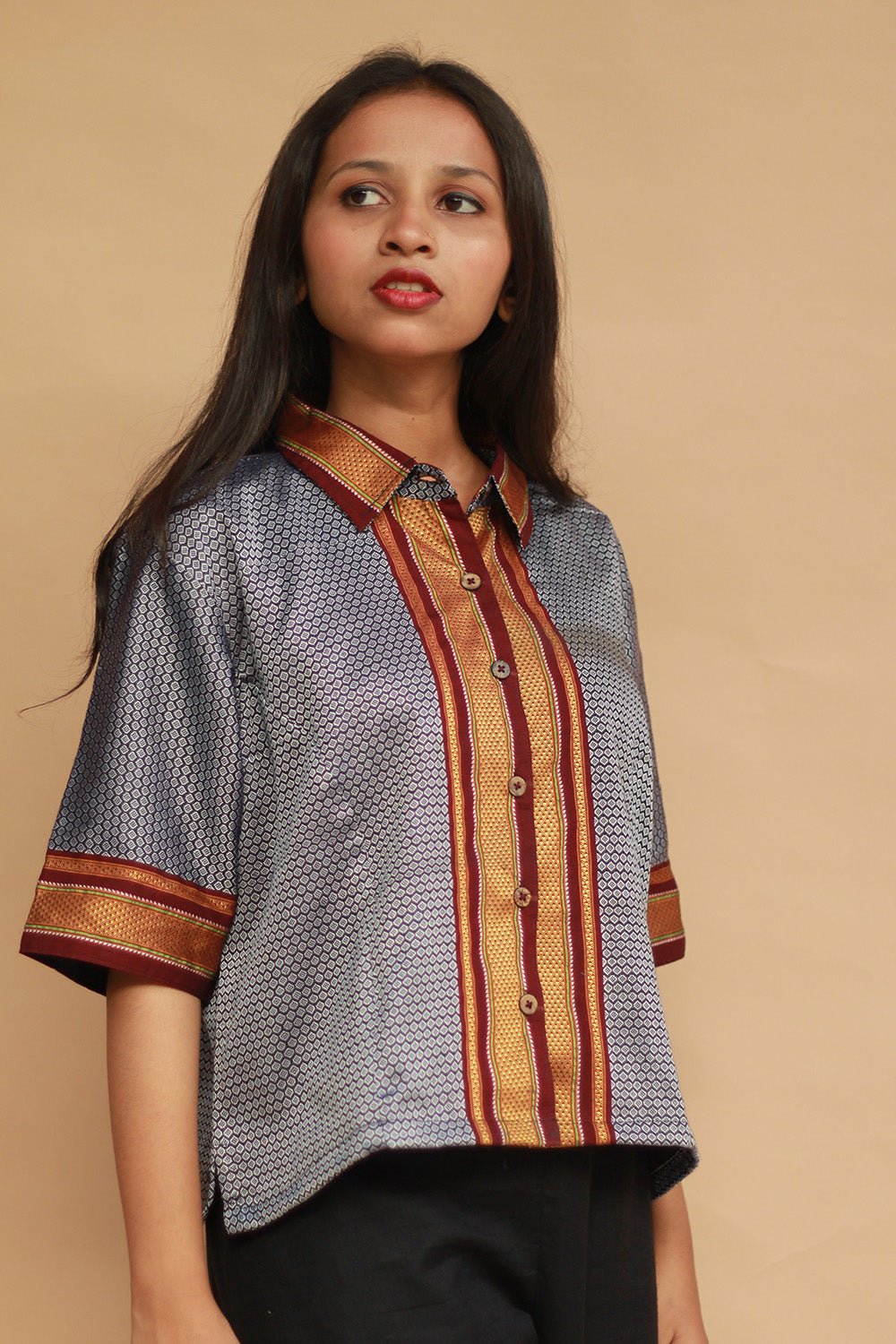 Kanaka | Khunn Cropped  Shirt-Blouse | Silver