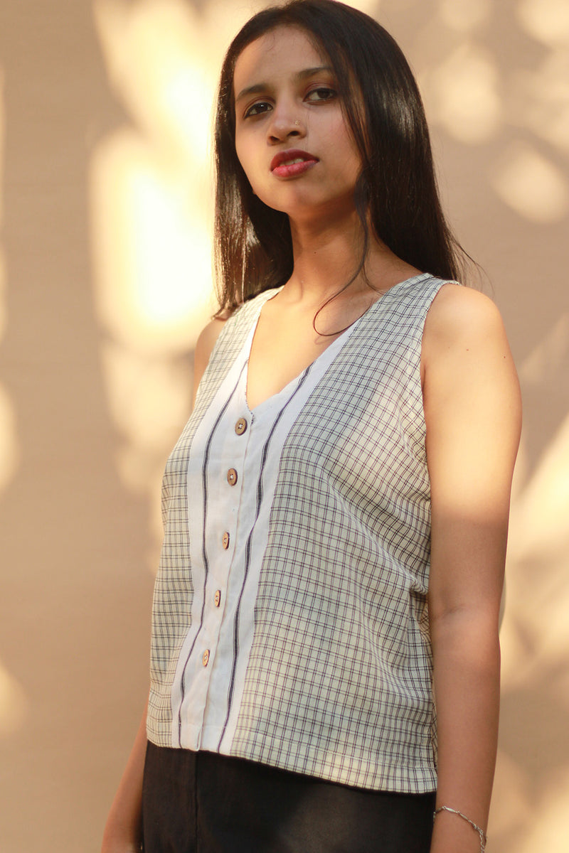 Front Buttoned Vest | Cotton | Ivory Checks