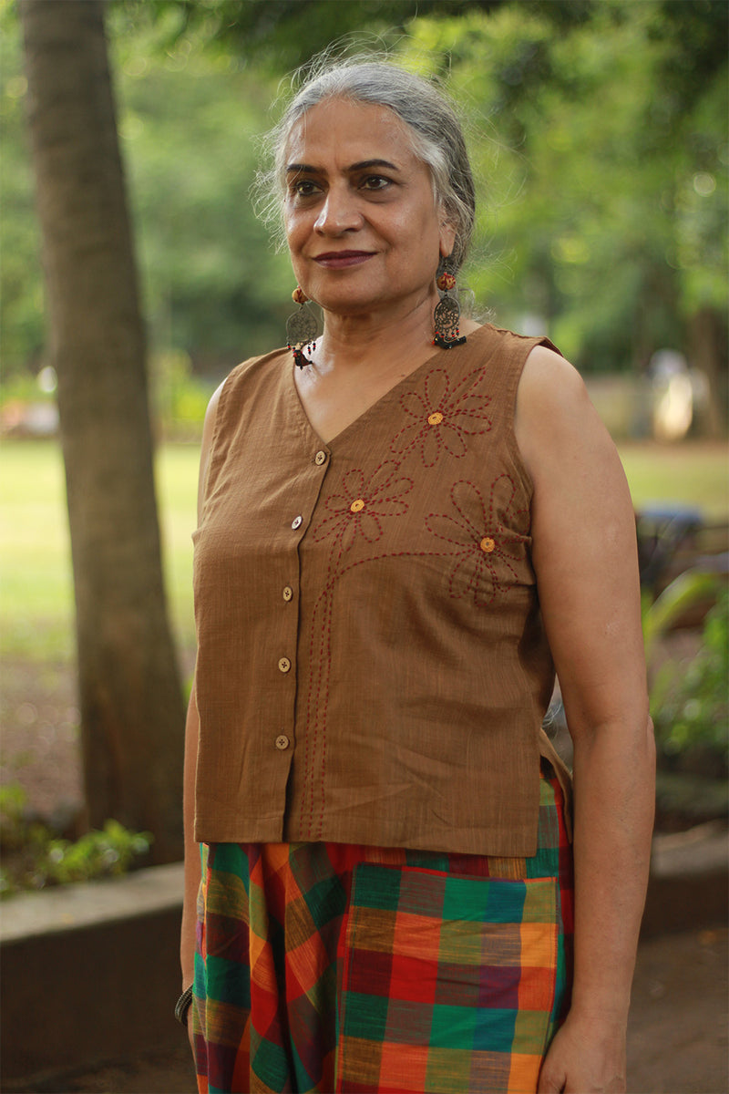 Front Buttoned Vest | Embroidered Cotton | Mustard