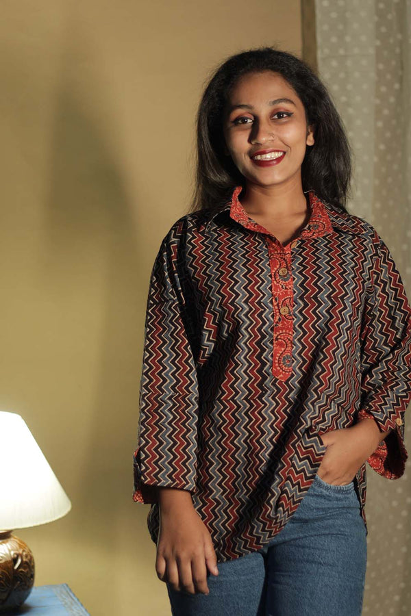 Madhura | Tunic | Ajrakh Noir Red Chevron