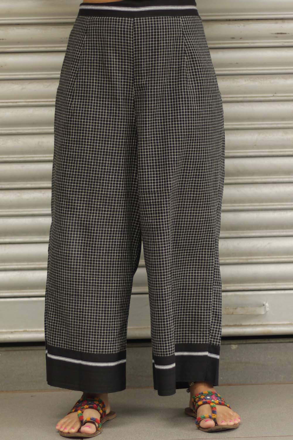 Vanyam Syahi | Patteda Wide Leg Pants | Noir