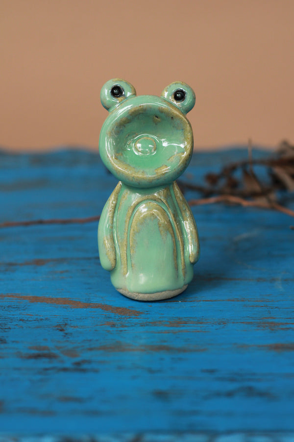 Mrudgandh | Ceramic Frog