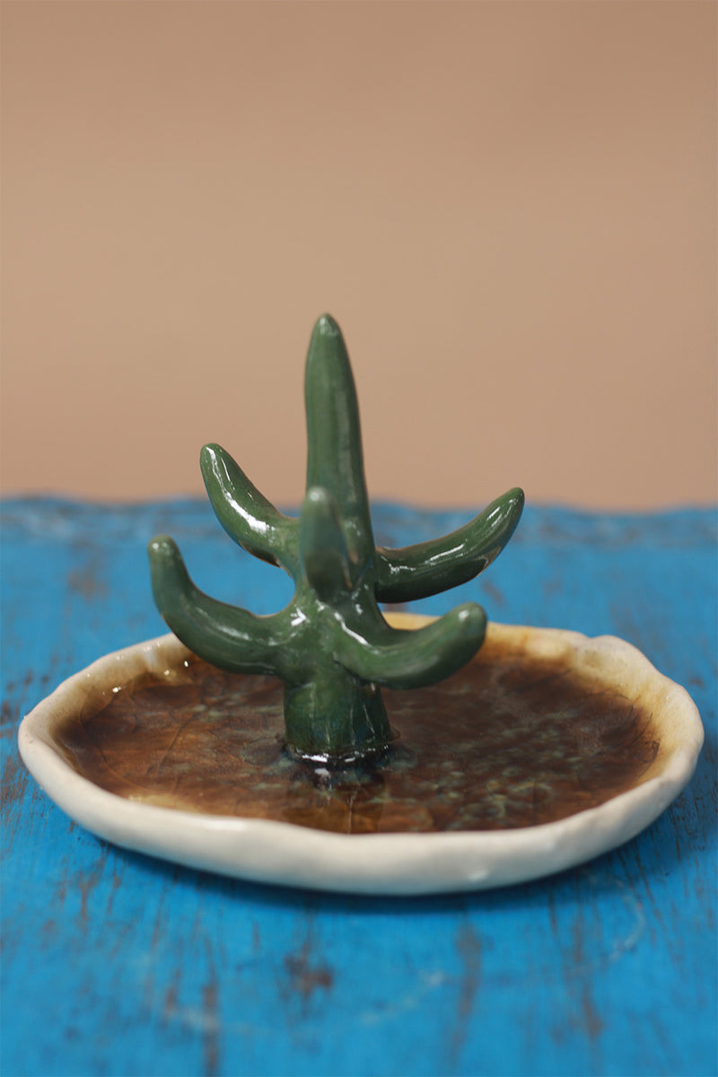 Mrudgandh | Ceramic Ring Holder Ochre Crackle Glaze