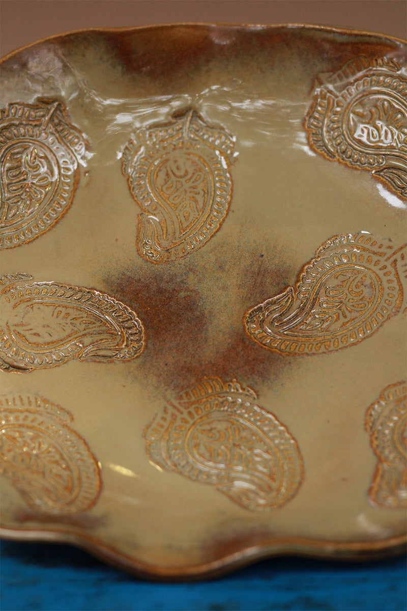 Mrudgandh | Ceramic Paisley Tray