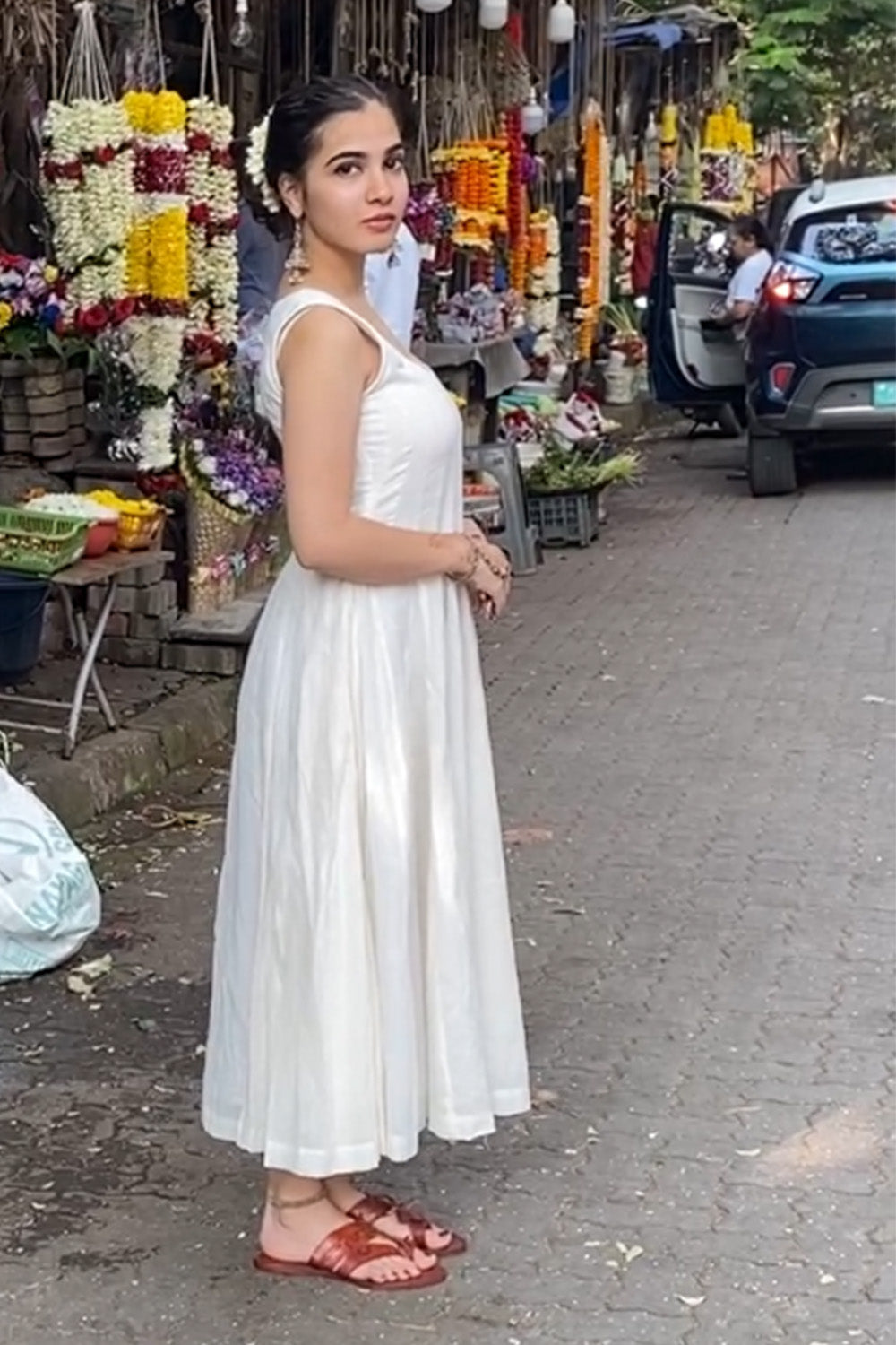 Alankrita | TeesKali  Anarkali Kurta/Dress  | Ivory Mul