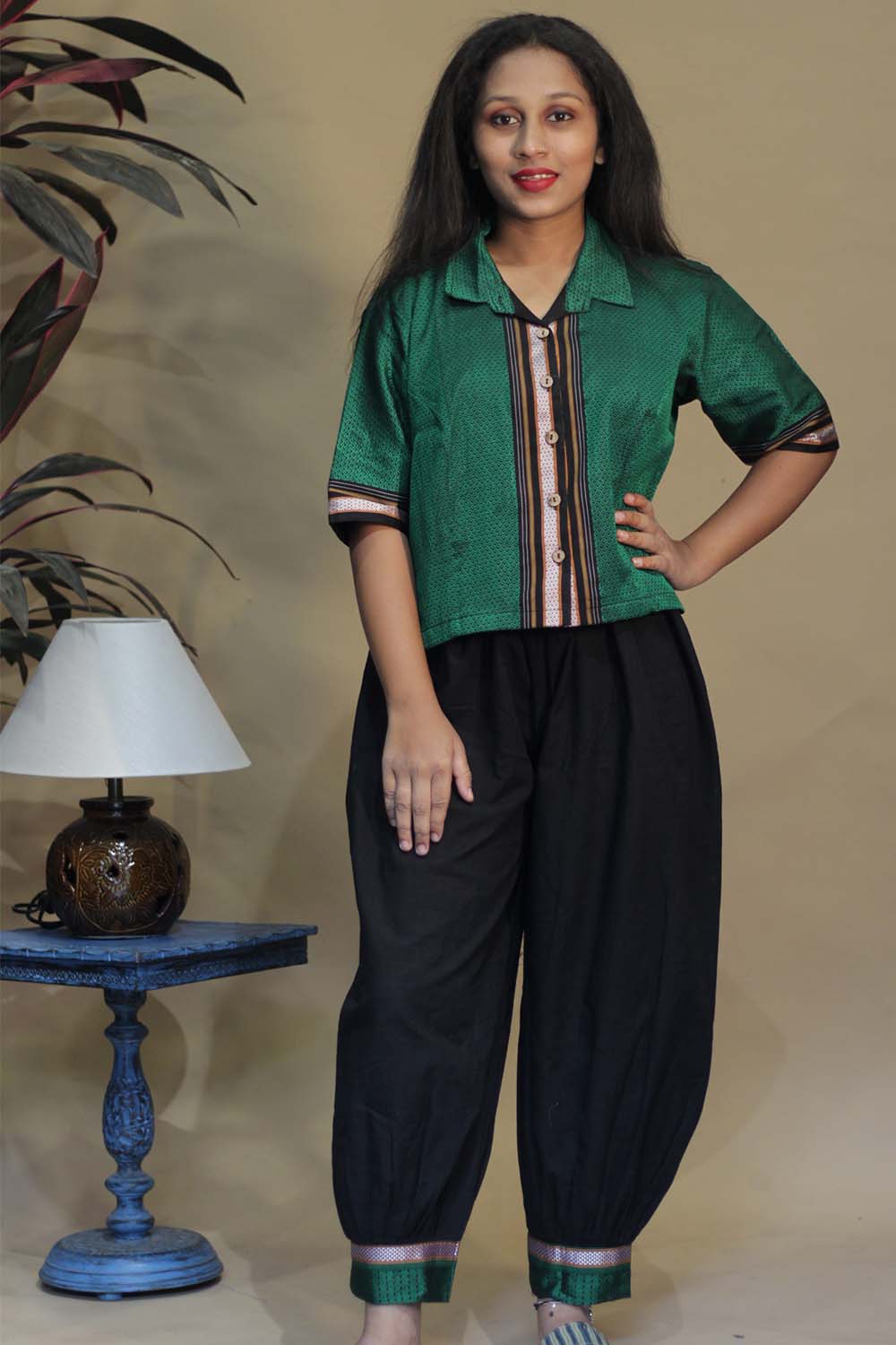 Ratnavali | Harem Pants | Midnight Black with Green Khunn