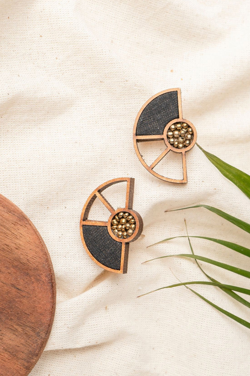 Abira | Chindi Fabric & Wood Earrings | Noir